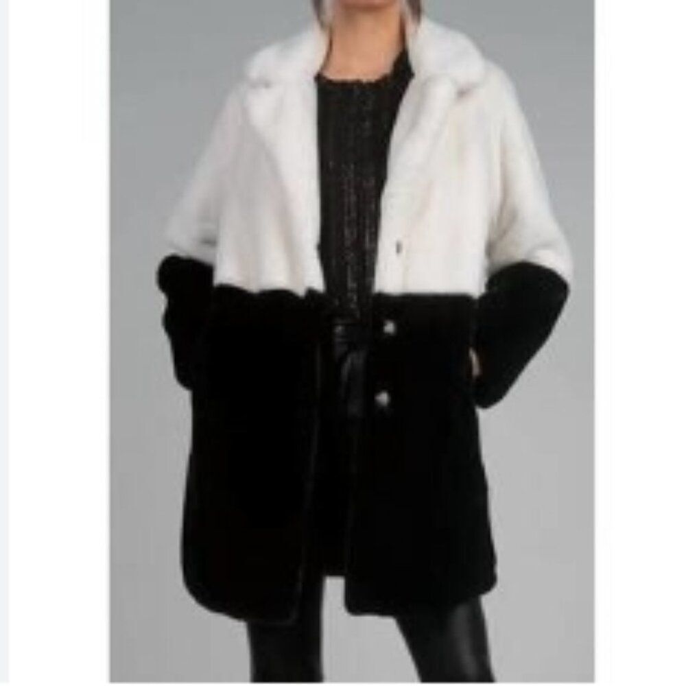 Elan Black & White Contrast Faux Fur Coat in Size L